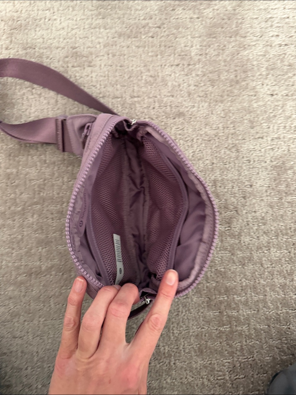 lululemon athletica Mauve/Purple Crossbody Belt Bag - Picture 3 of 5